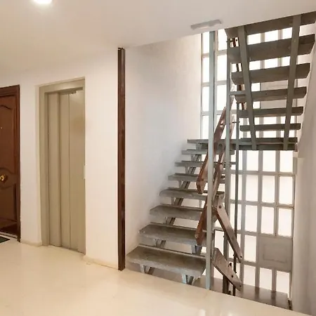 Apartament 'el Balcon De La Malagueta' *