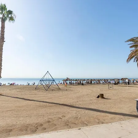 Apartament 'el Balcon De La Malagueta' *